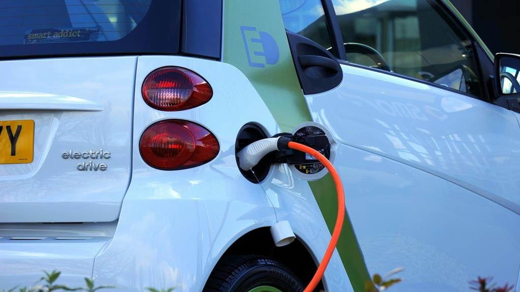 What Are the Most Common Causes of Car Battery Failure? 1 common causes of battery failure