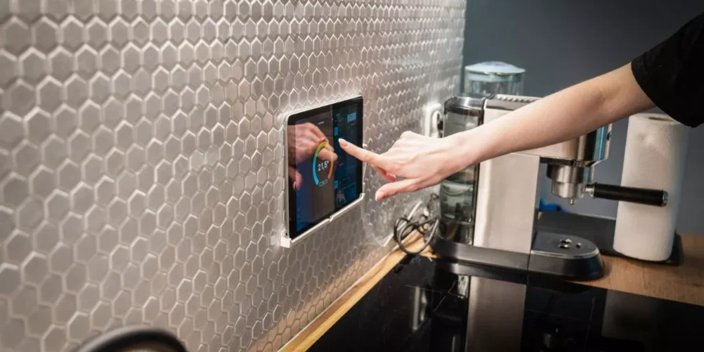 Smart Home Devices Improve Everyday Living